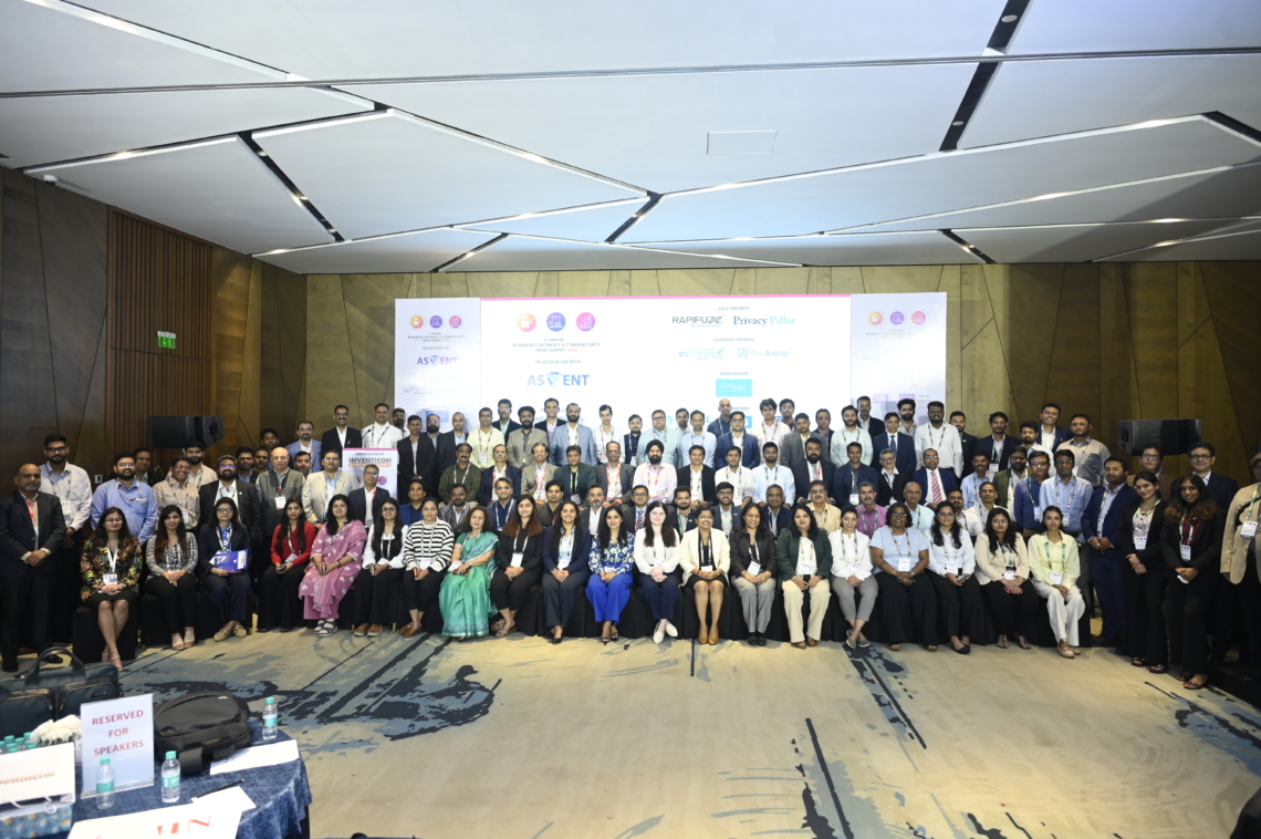 The group picture at the Business Continuity and Cybersecurity Summit